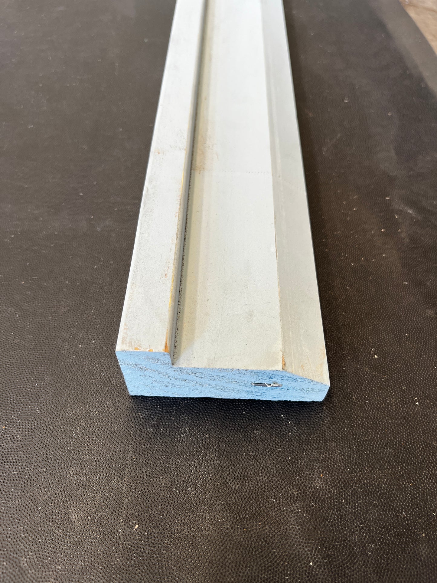Pre Primed Bottomrail 90 x 42mm H3 (5.4m)