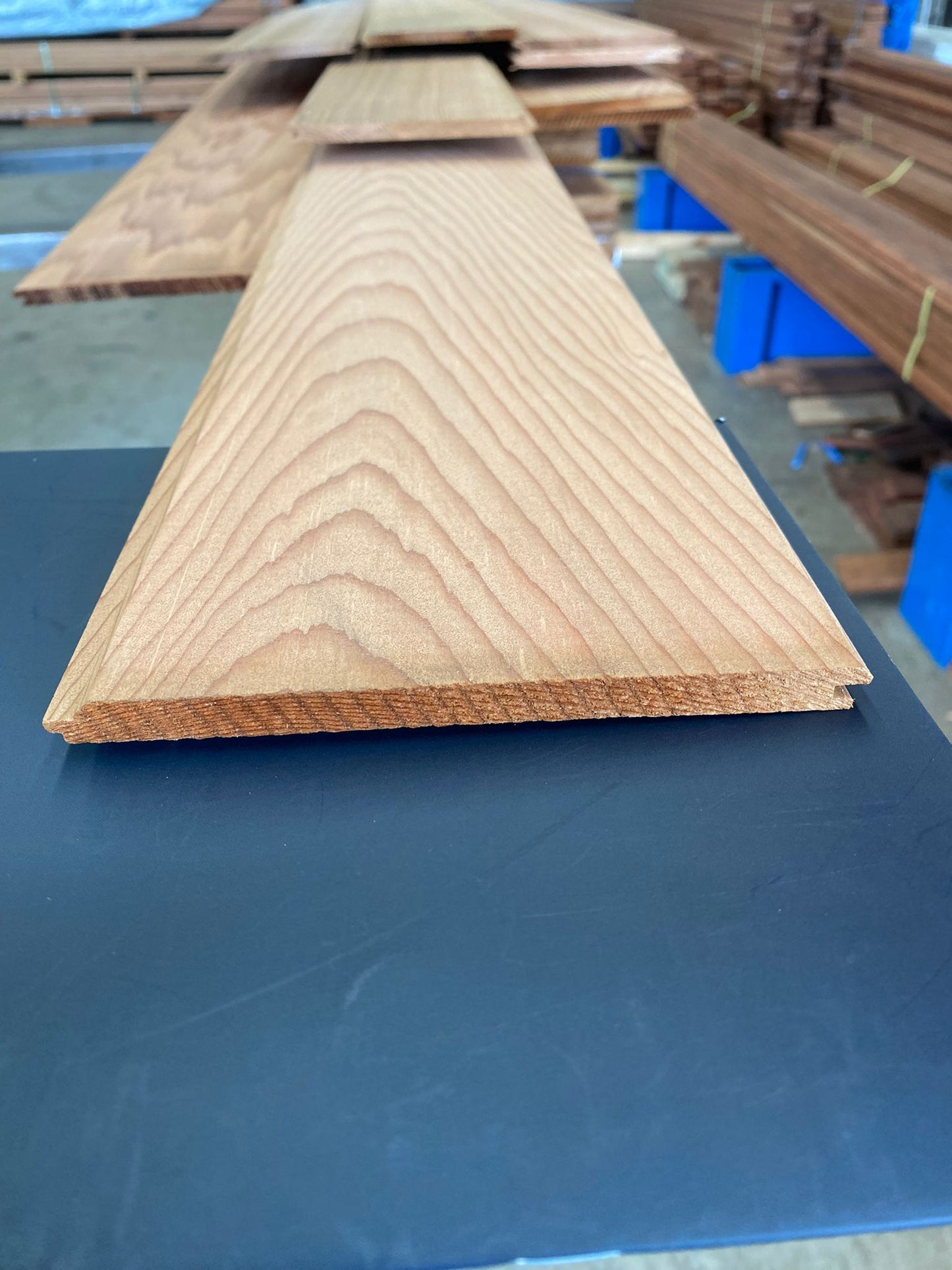 WESTERN RED CEDAR LINING BOARD 137 x 9mm (V Joint) *Price Per Linear Metre*