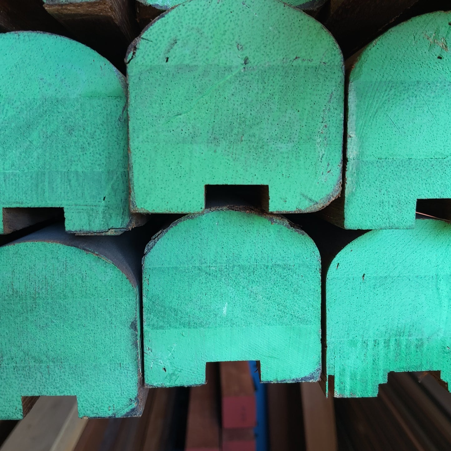 Merbau 66x66 BREAD LOAF HANDRAIL FINGER JOINT
