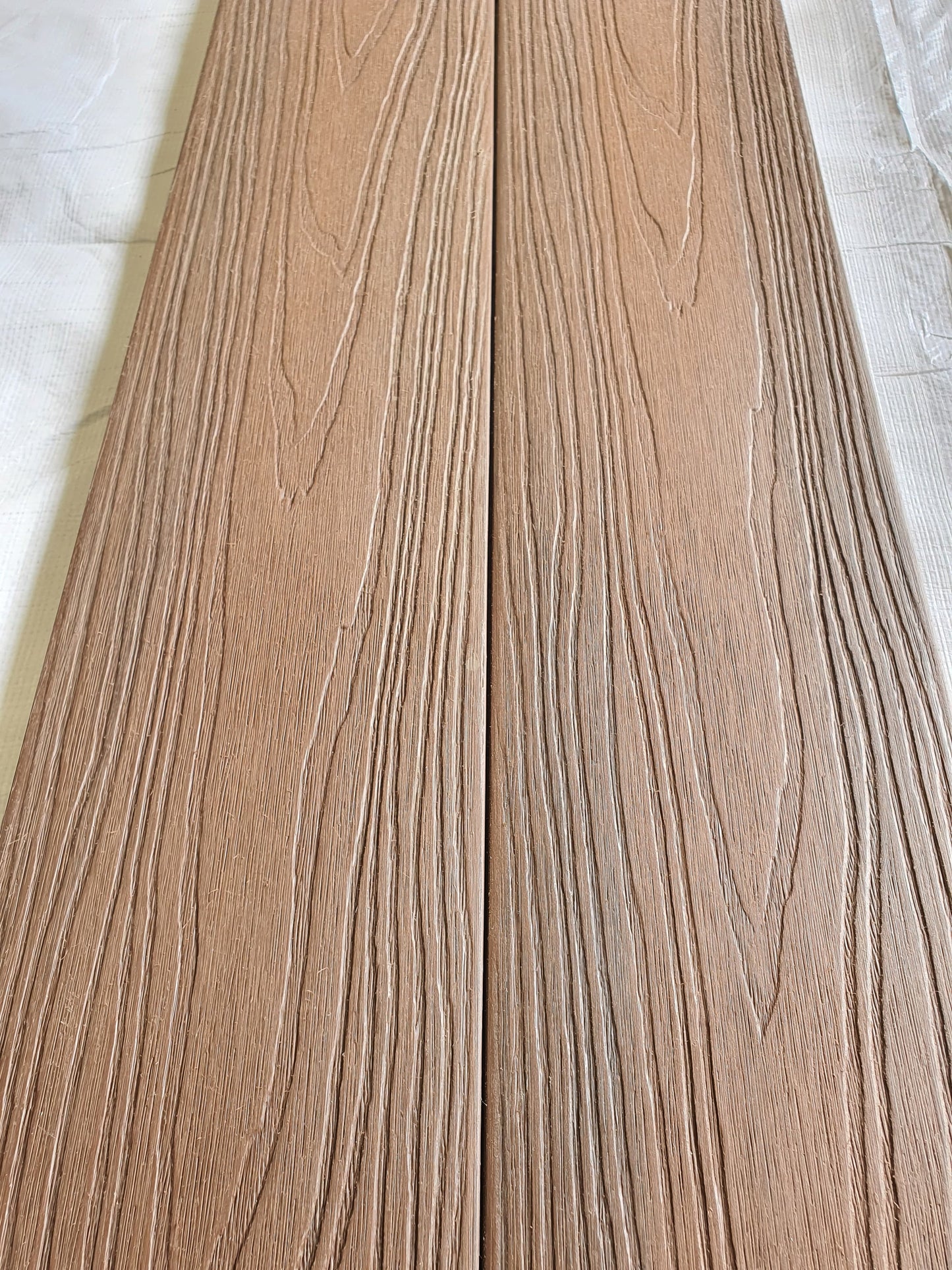 Solid Composite Decking WPC Teak 140x23 (5.4m/29pcs)