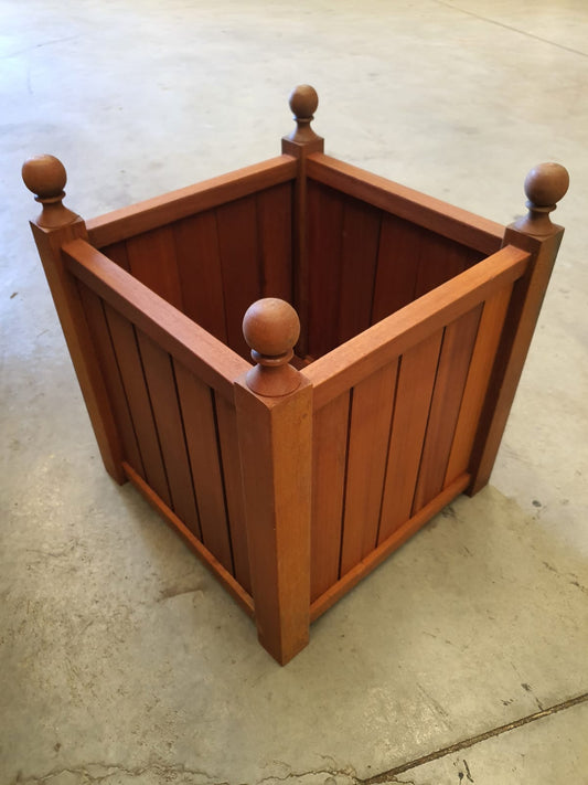 Bangkirai Readymade Planter (45x45x43 cm)