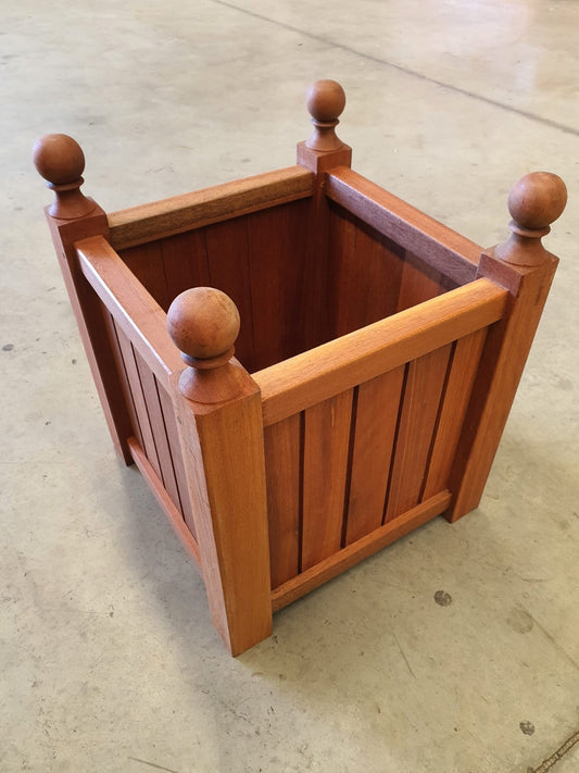 Bangkirai Ready Made Planter Boxes Small 345x545 (35x35x33 Cm)
